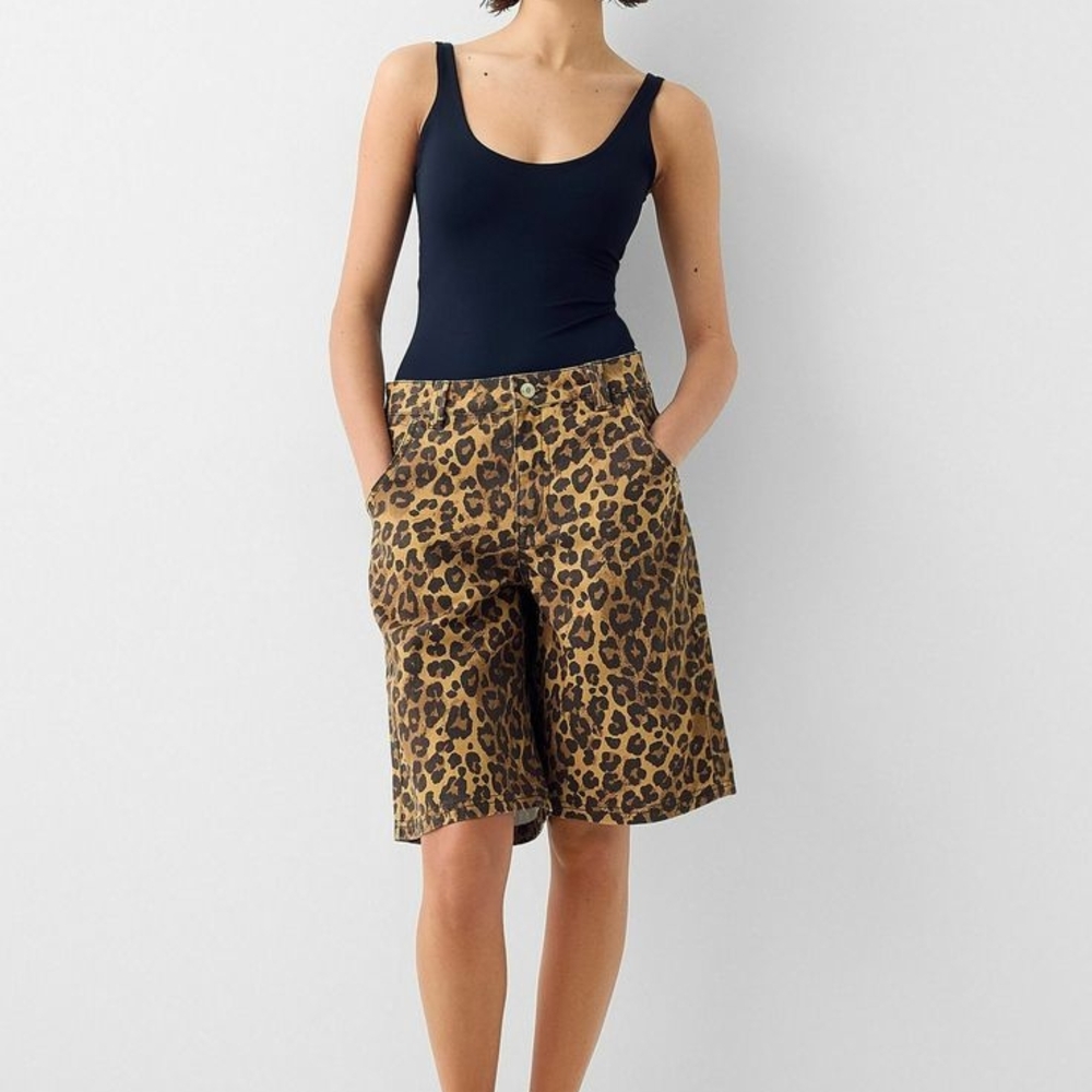 Bershka Leopard Print Women's Bermudas